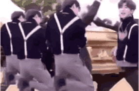 2a712c0e8a1ffee3f816295b952a684c.gif