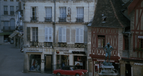 28dac8fbf06451fa3ef359d82bc3cadc.gif