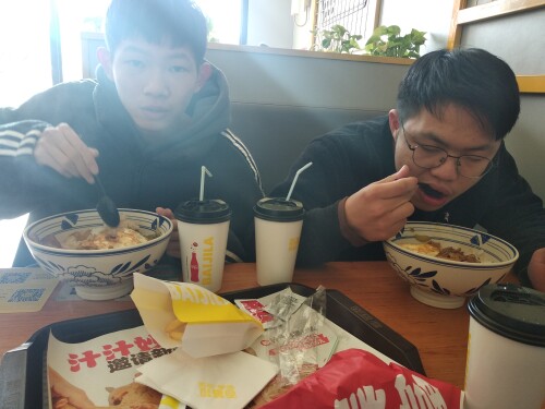 e12880a54f6a91435694c94e5c374b00.jpeg