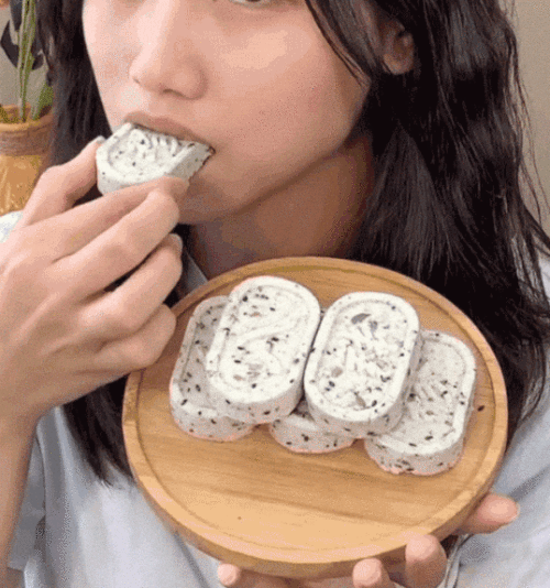 d47ef521f548c6f892b2bfc637bae4fa.gif