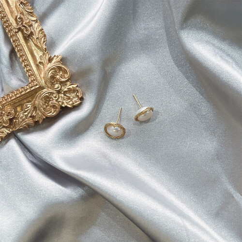 baroque-pearl-earrings-for-women-natural-freshwater-pearls-baroque-pearl-drop-earrings-gold-pearl-earrings-handmade-jewelry-gift-2a4d2849840b3bfaa.jpeg