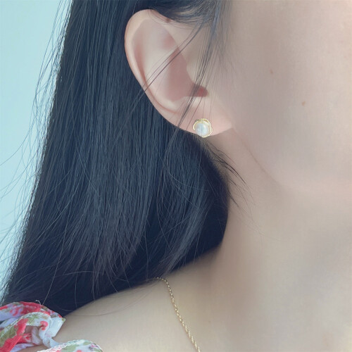baroque-pearl-earrings-for-women-natural-freshwater-pearls-baroque-pearl-drop-earrings-gold-pearl-earrings-handmade-jewelry-gift-4deb0519a39dc02cf.jpeg