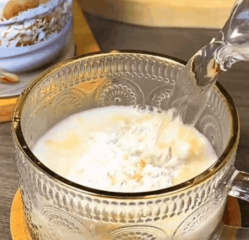 a1bbb5c4d8d656e5cfa9103782e840e4.gif