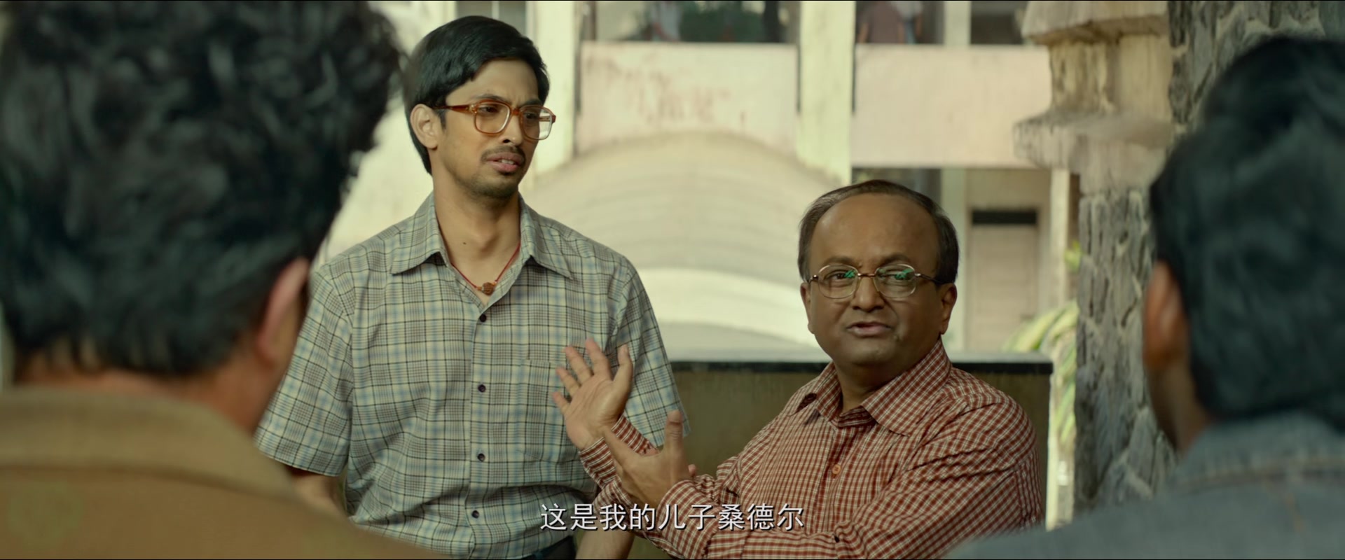 
		                    《最初的梦想 Chhichhore》的海报和截图（6/12）