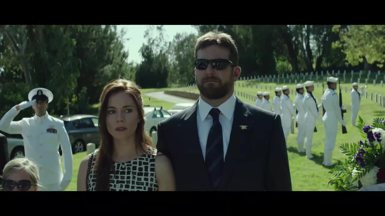 
		                    《美国狙击手 American Sniper》的海报和截图（7/12）