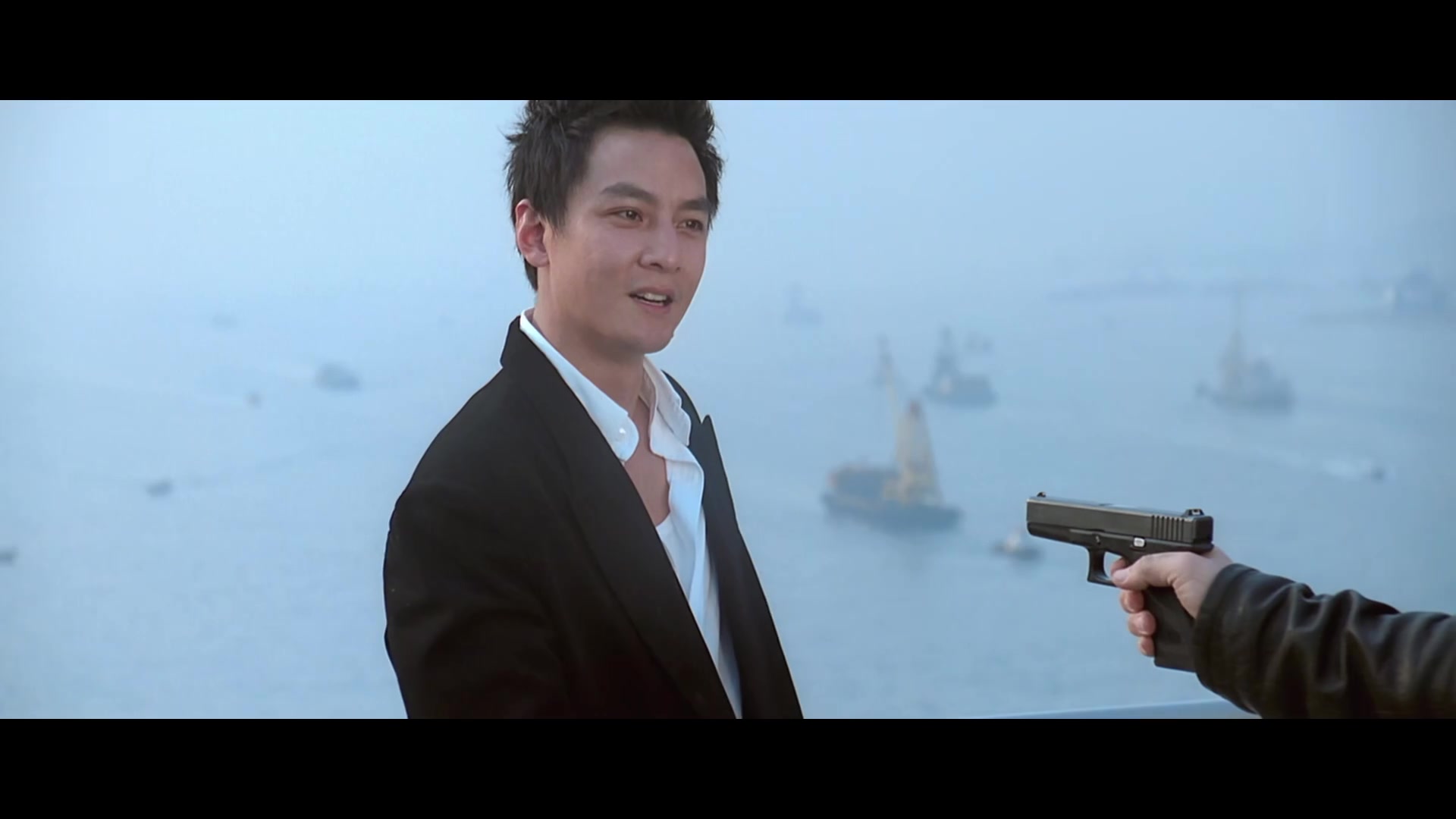 
		                    《新警察故事 (2004)》的海报和截图（11/12）