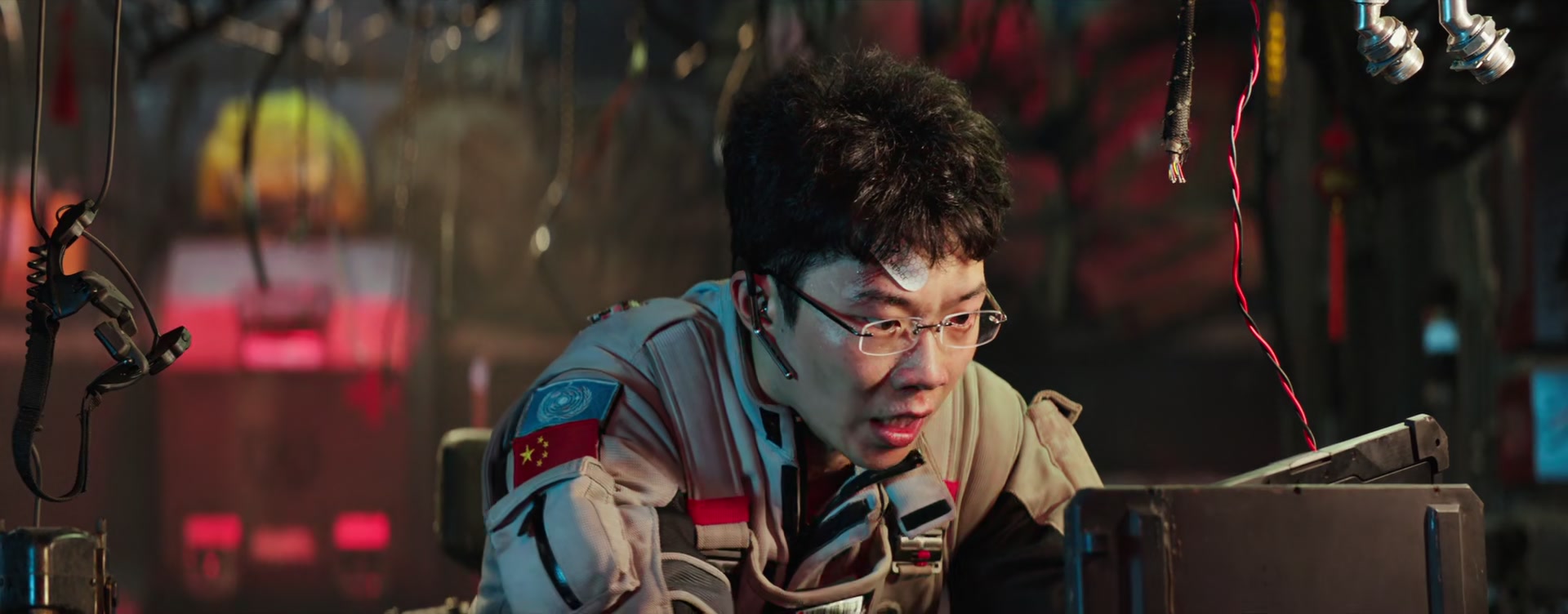 
		                    《流浪地球 The Wandering Earth》的海报和截图（11/12）