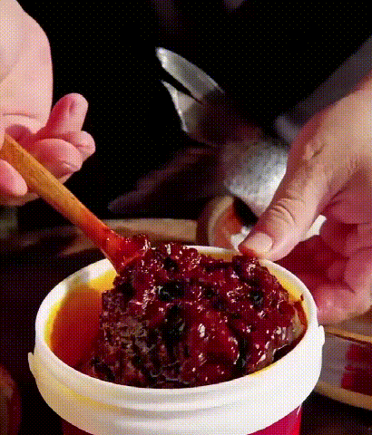 9e8b1855df94a3484469cfe002eb508f.gif