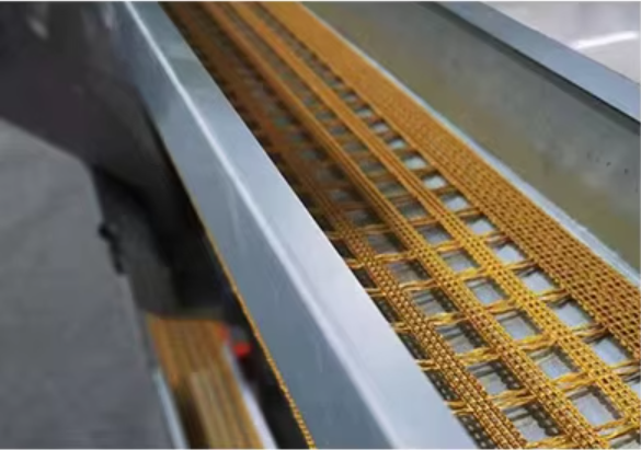 Laboratory 50 000 flex cycles tear-free egg belt lifespan