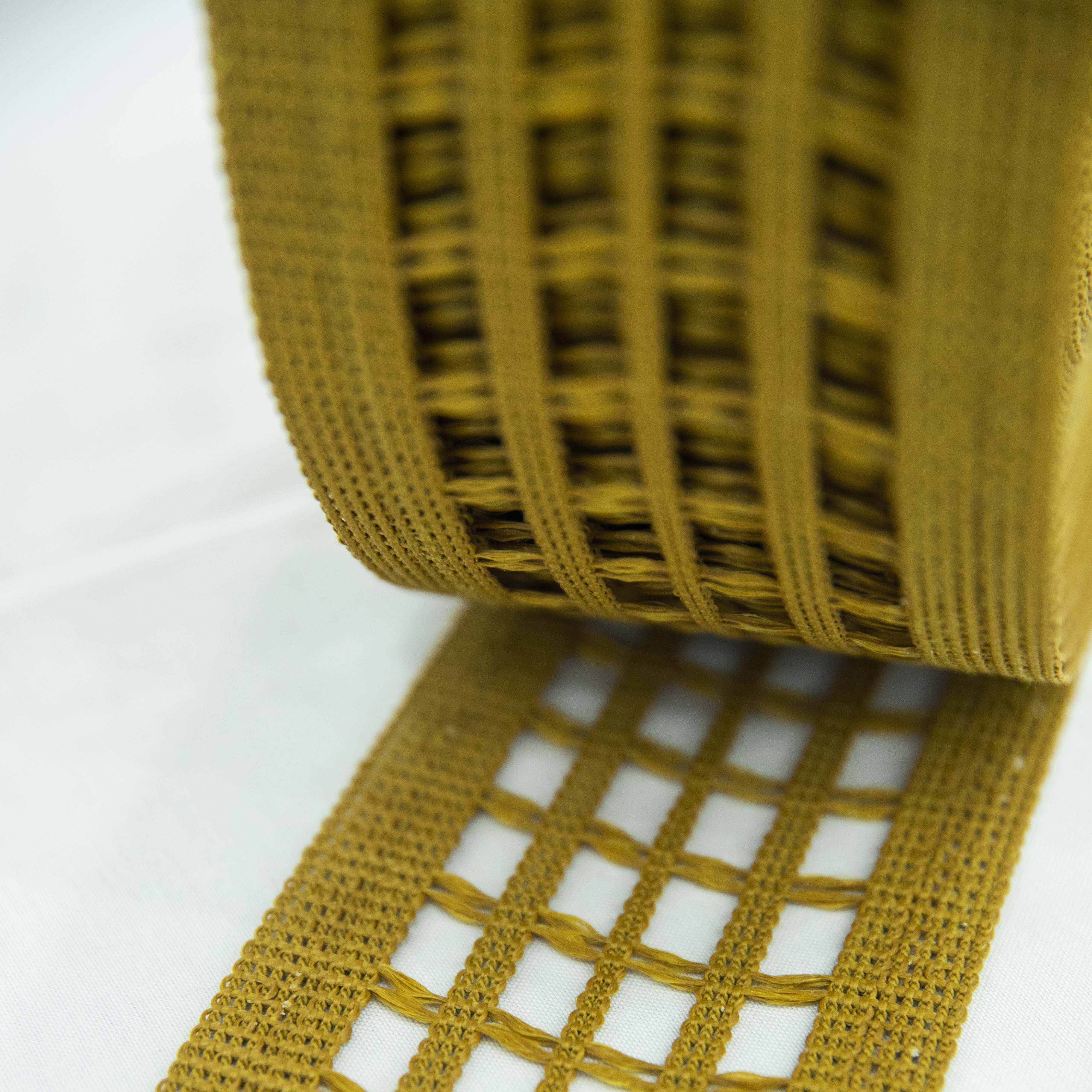 100 mm woven PP egg conveyor resisting oils and fats