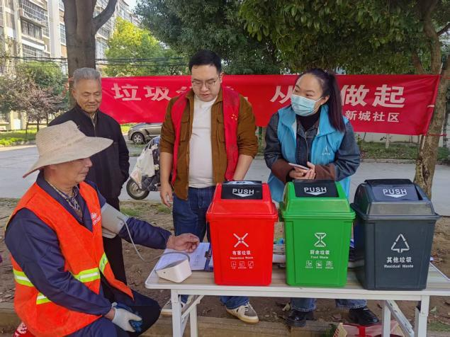 便民服务进社区！江夏区智慧养老平台联动社区打造暖心夕阳红-图片3